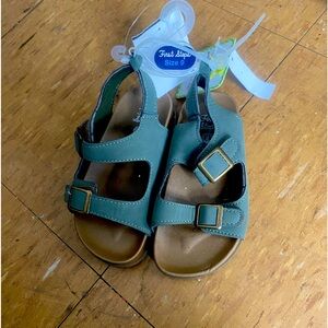Sandals for Sale!!! Perfect for the summer or next vacation!!